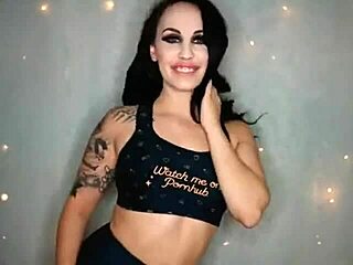 Solo female Harley blaze shows off her big ass and moves in pornhub video