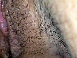 Büyük kıçlı bir Latina anal dövülür