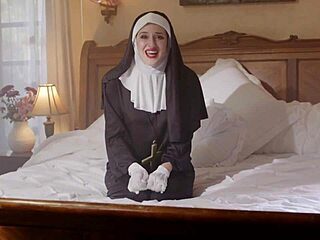 Vällustig nunna straffar dig för dina överträdelser