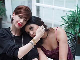 Anjalis leidenschaftlicher Kuss in einer heißen Webserie